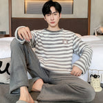 Men’s Coral Fleece Winter Pajamas – Thickened Flannel Lined Long-Sleeve Top & Trousers | Warm Homewear Suit